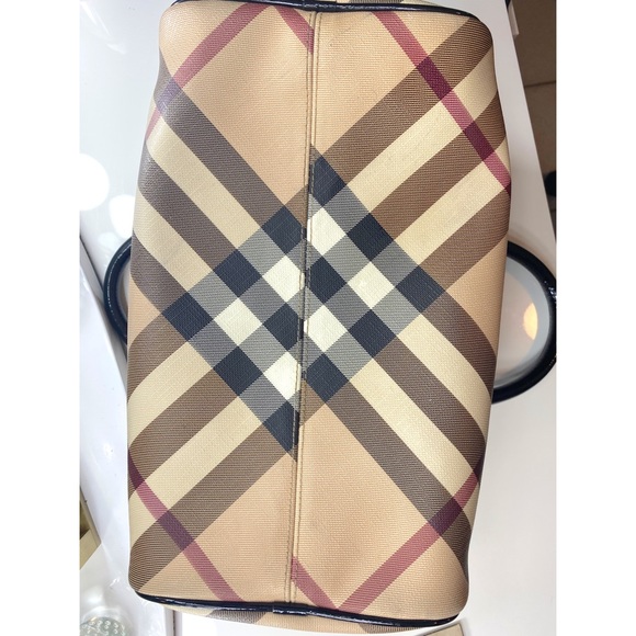 Burberry Supernova Check - Picture 2 of 7